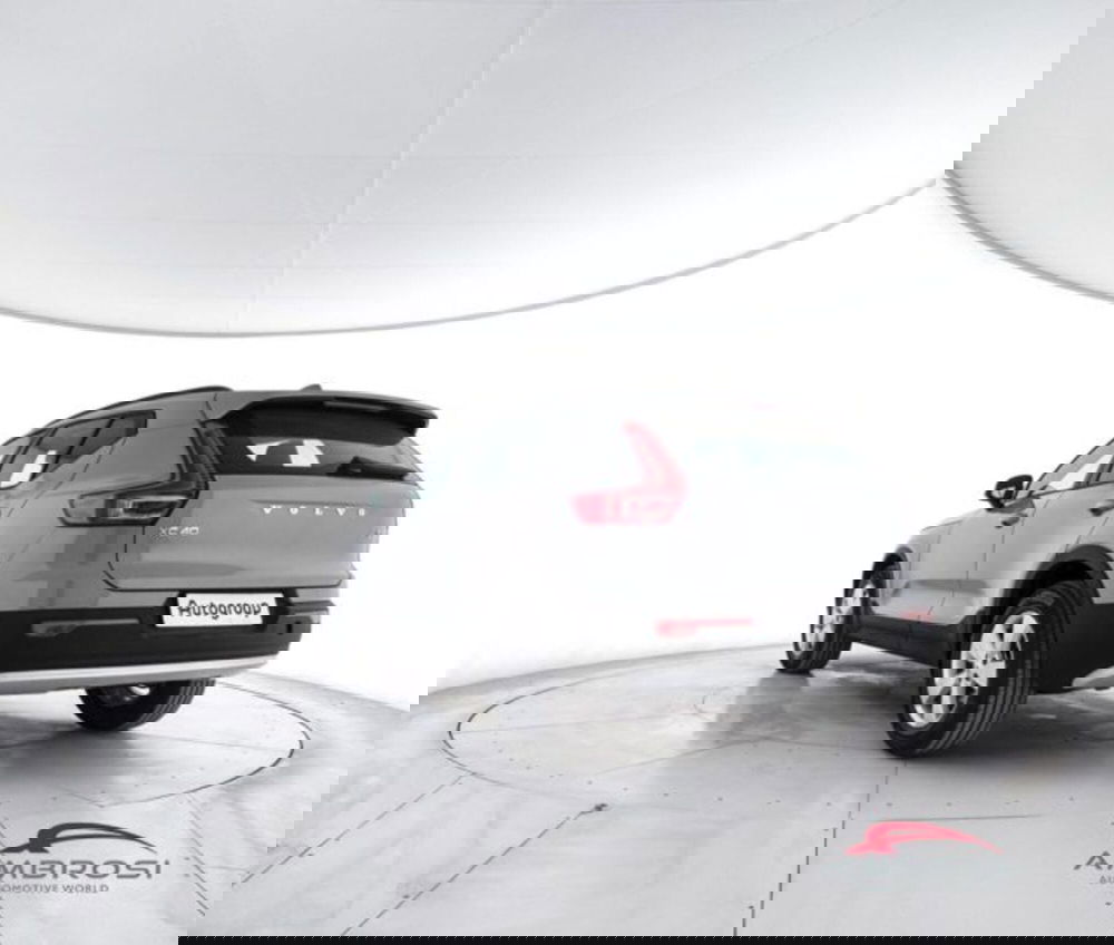 Volvo XC40 usata a Perugia (4)