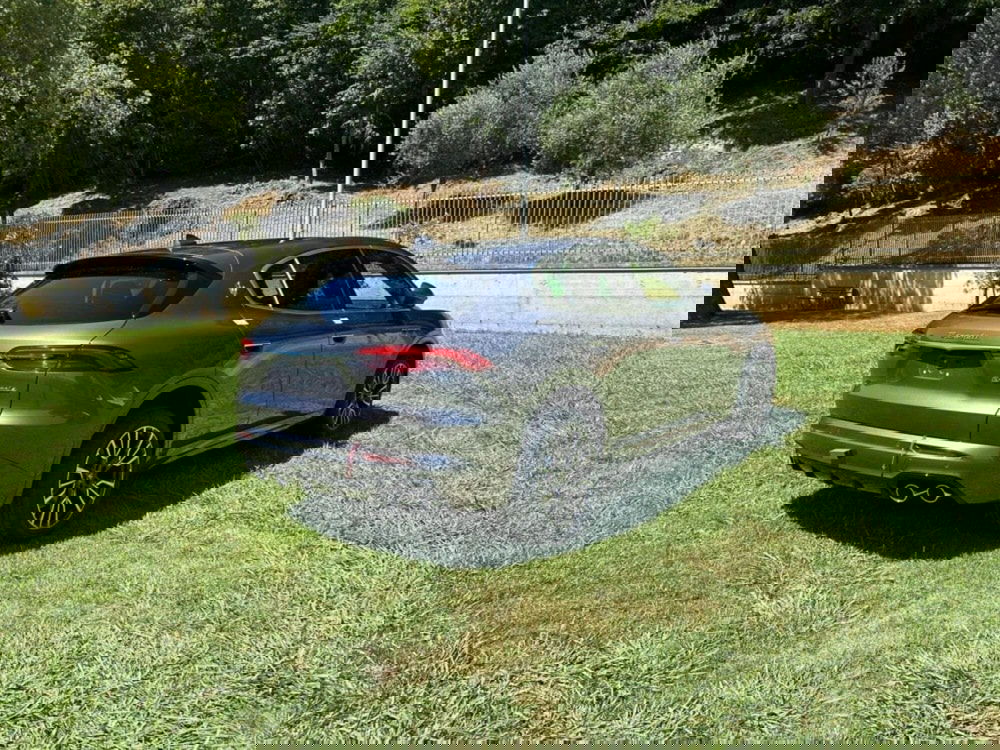 Maserati Grecale nuova a Salerno (3)