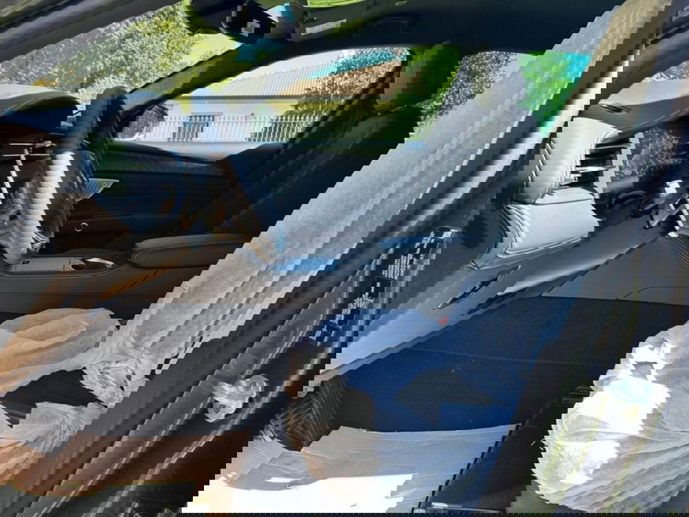 Maserati Grecale nuova a Salerno (6)