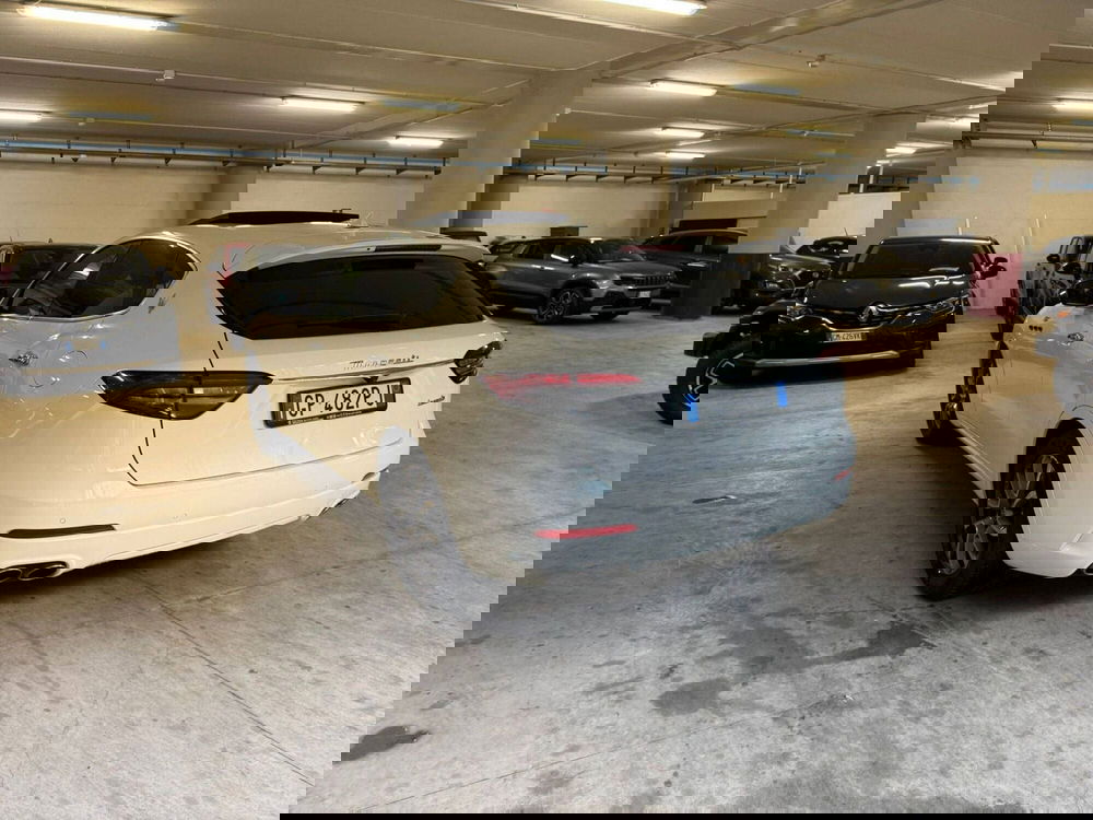 Maserati Levante usata a Salerno (3)