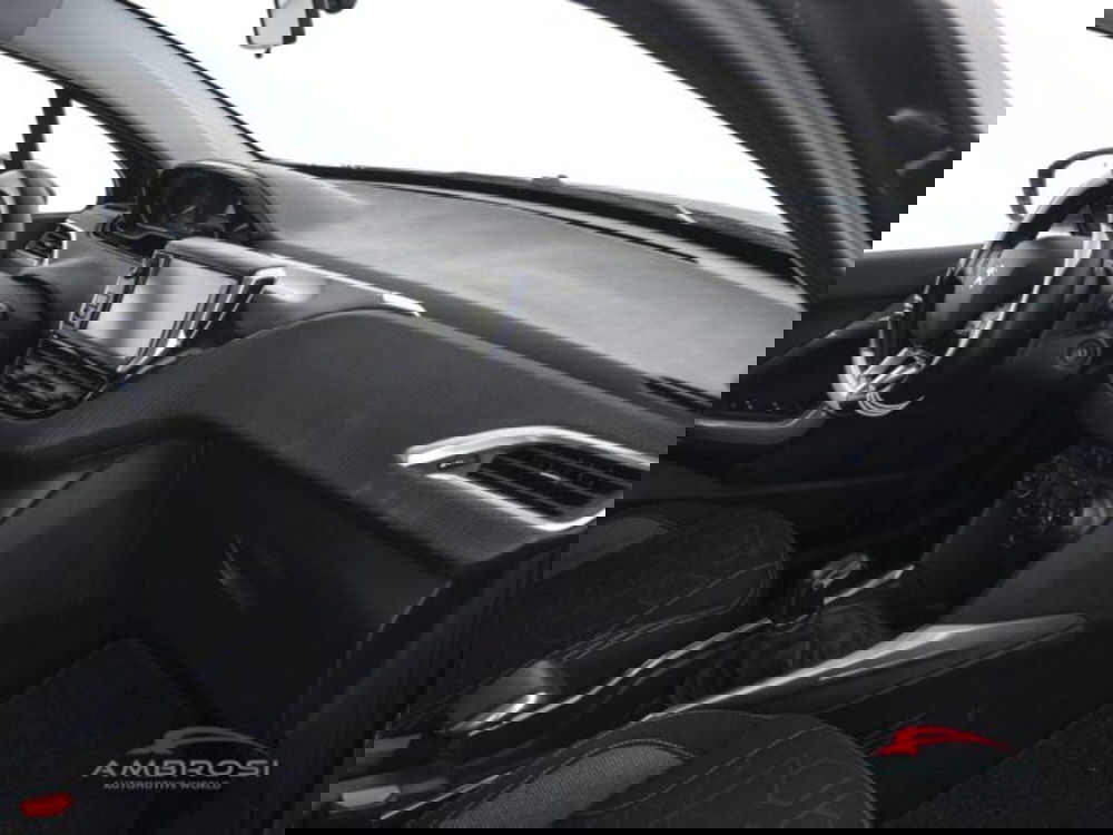 Peugeot 2008 usata a Perugia (11)