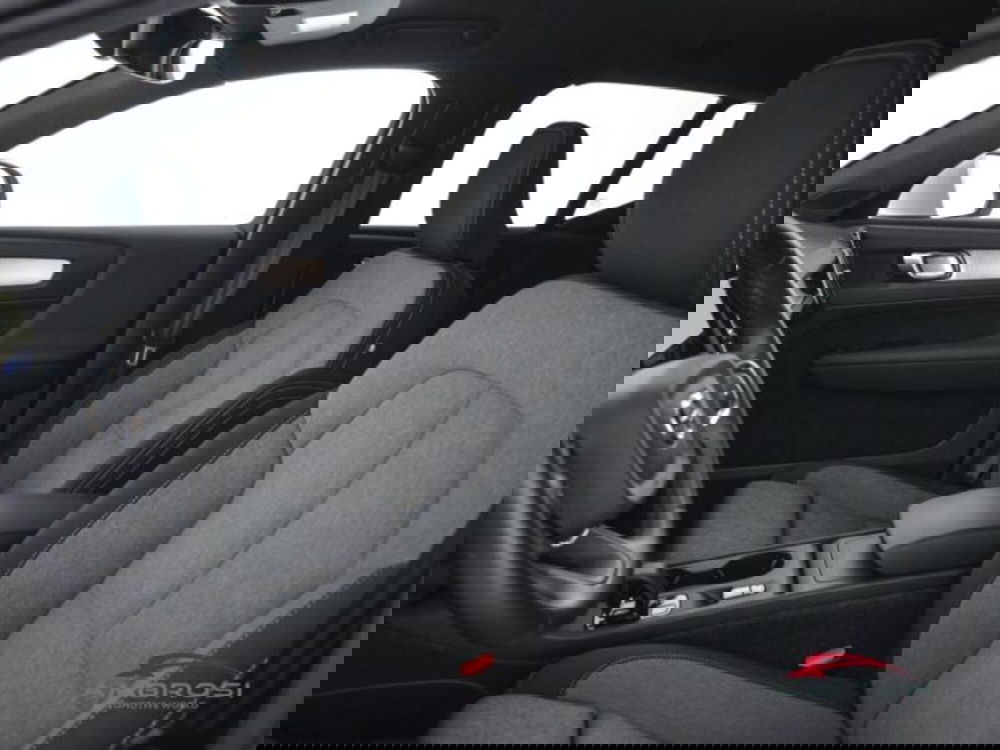 Volvo XC40 usata a Perugia (9)
