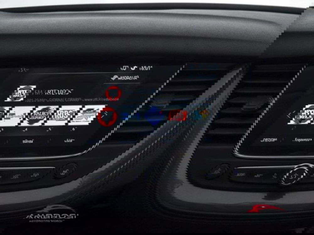 Opel Grandland X usata a Perugia (14)