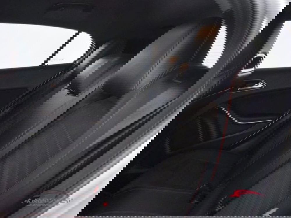 Mercedes-Benz GLA SUV usata a Perugia (10)