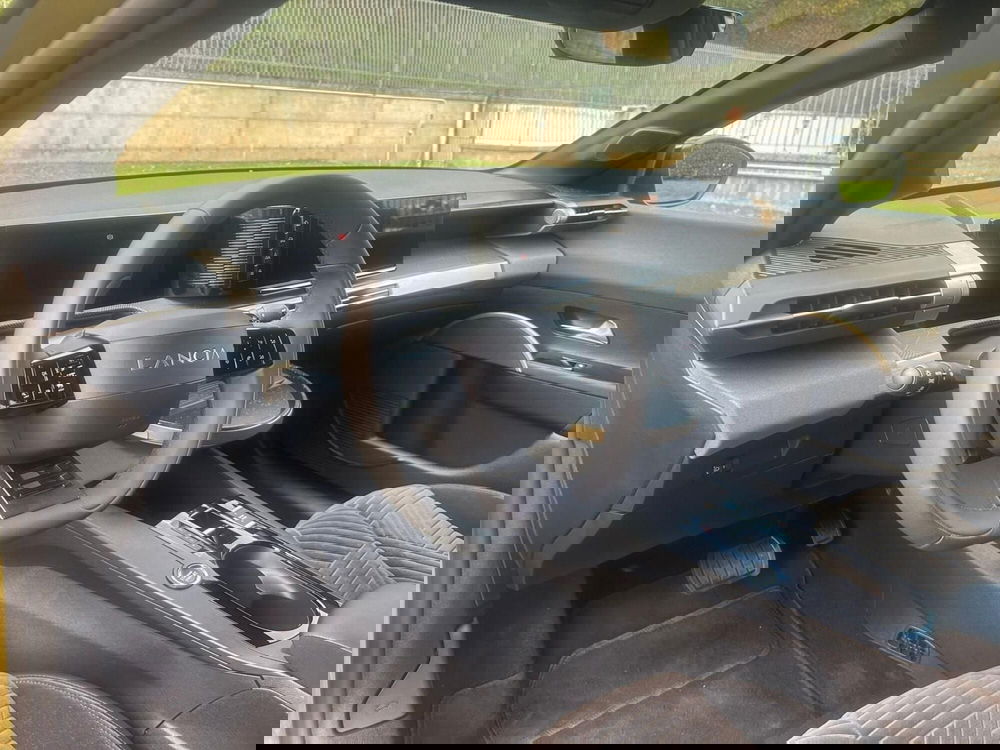 Lancia Ypsilon usata a Salerno (8)