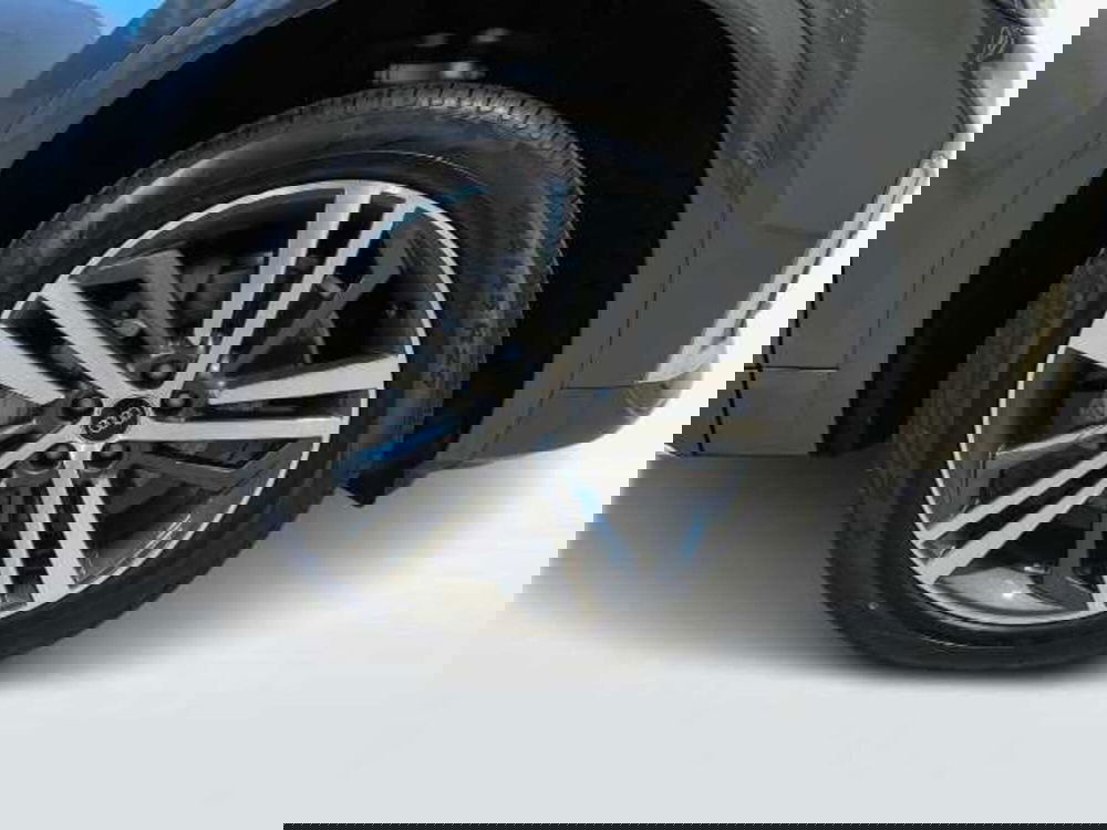 Audi Q5 Sportback nuova a Pistoia (7)