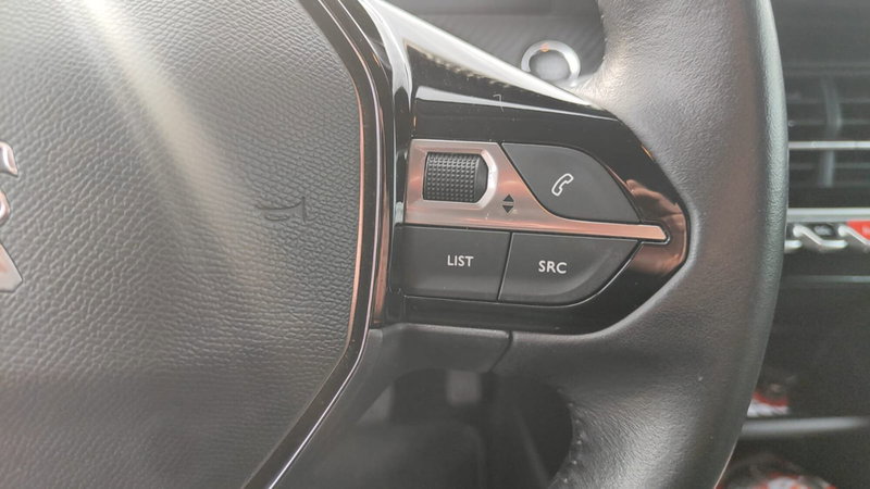 Peugeot 208 usata a Firenze (17)