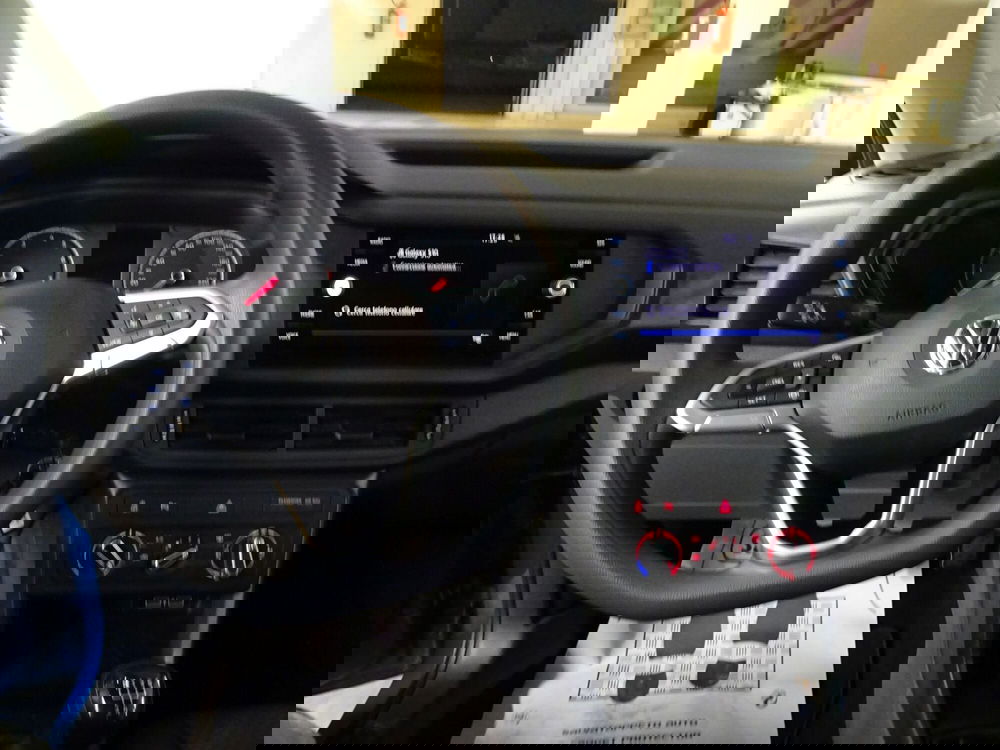 Volkswagen T-Cross usata a Lucca (10)