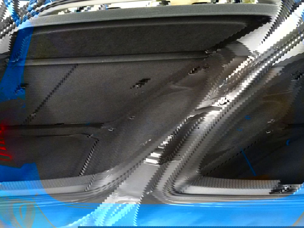 Volkswagen T-Cross usata a Lucca (15)