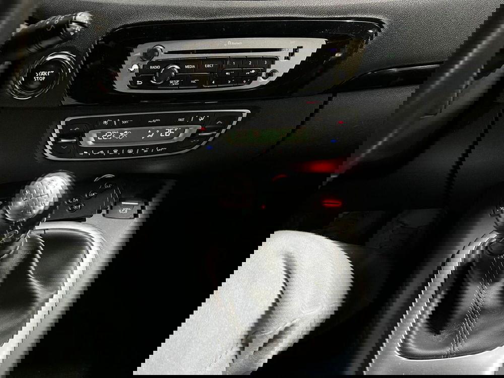 Renault Scénic X-Mod usata a Lucca (16)