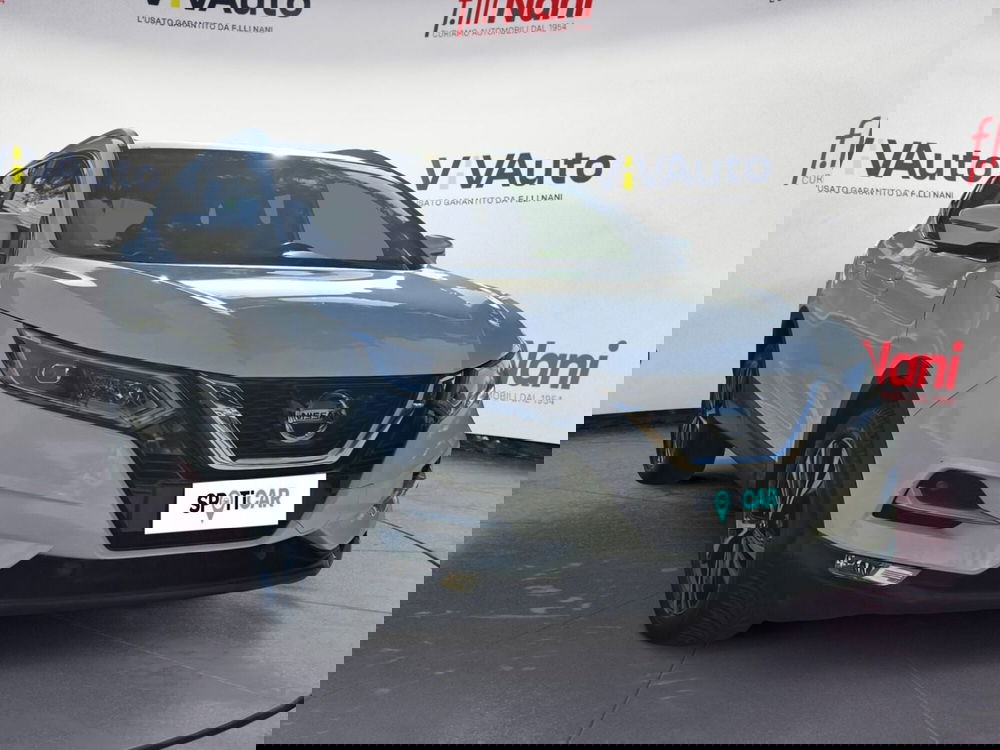 Nissan Qashqai usata a Massa-Carrara (17)