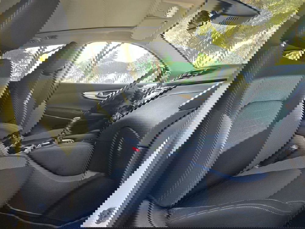 Nissan Qashqai usata a Massa-Carrara (5)