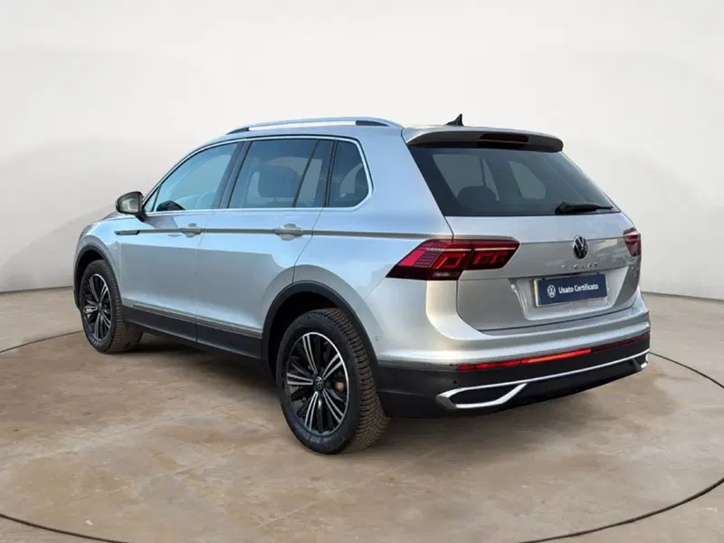 Volkswagen Tiguan usata a Terni (4)