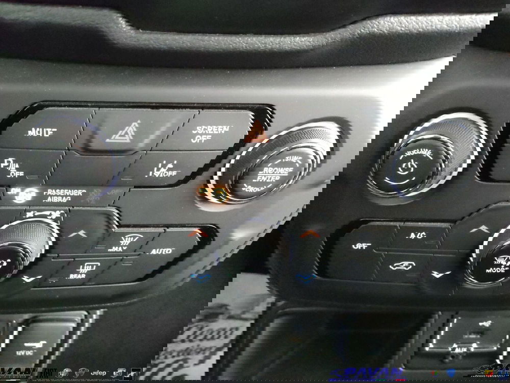 Jeep Renegade usata a Padova (18)