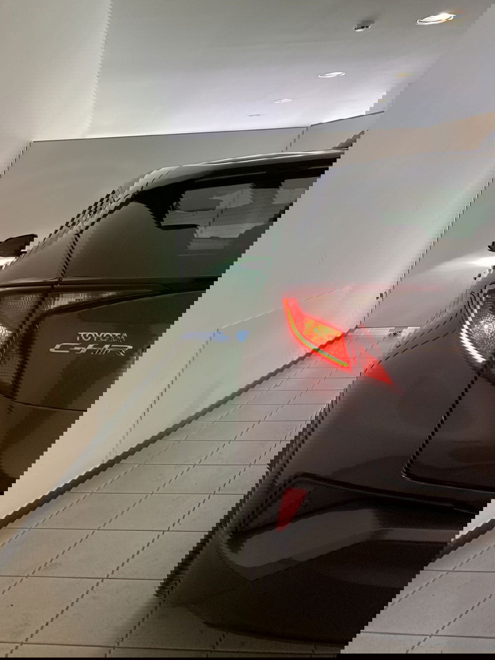 Toyota Toyota C-HR usata a Barletta-Andria-Trani (20)