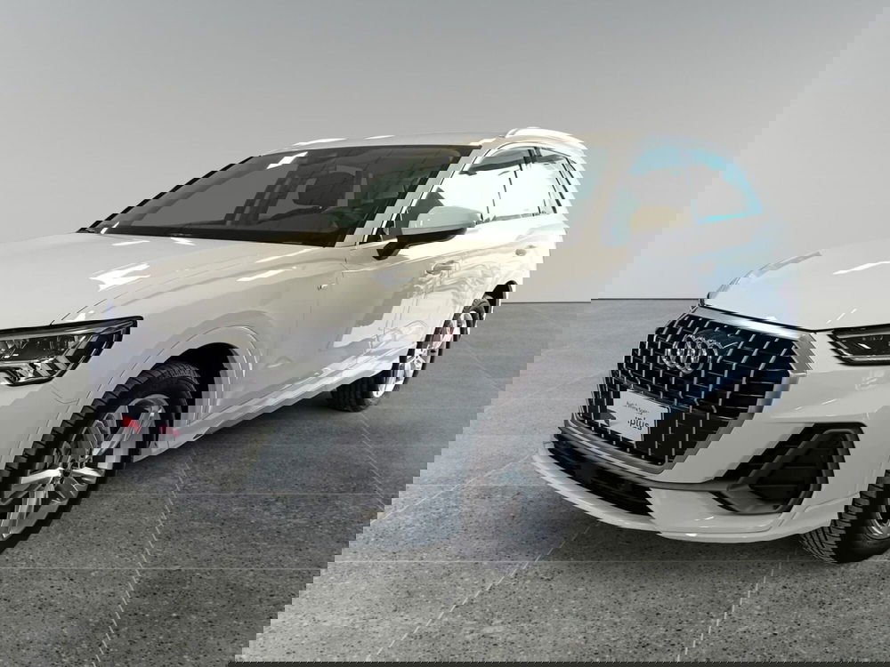 Audi Q3 Sportback nuova a Bari