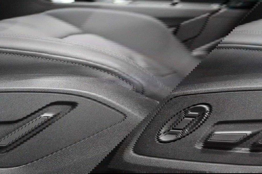 Audi Q3 Sportback usata a Bari (18)