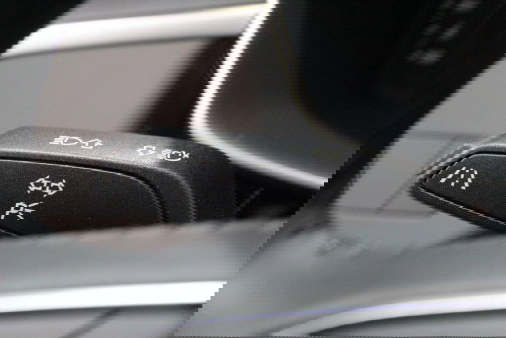 Audi Q3 Sportback usata a Bari (19)