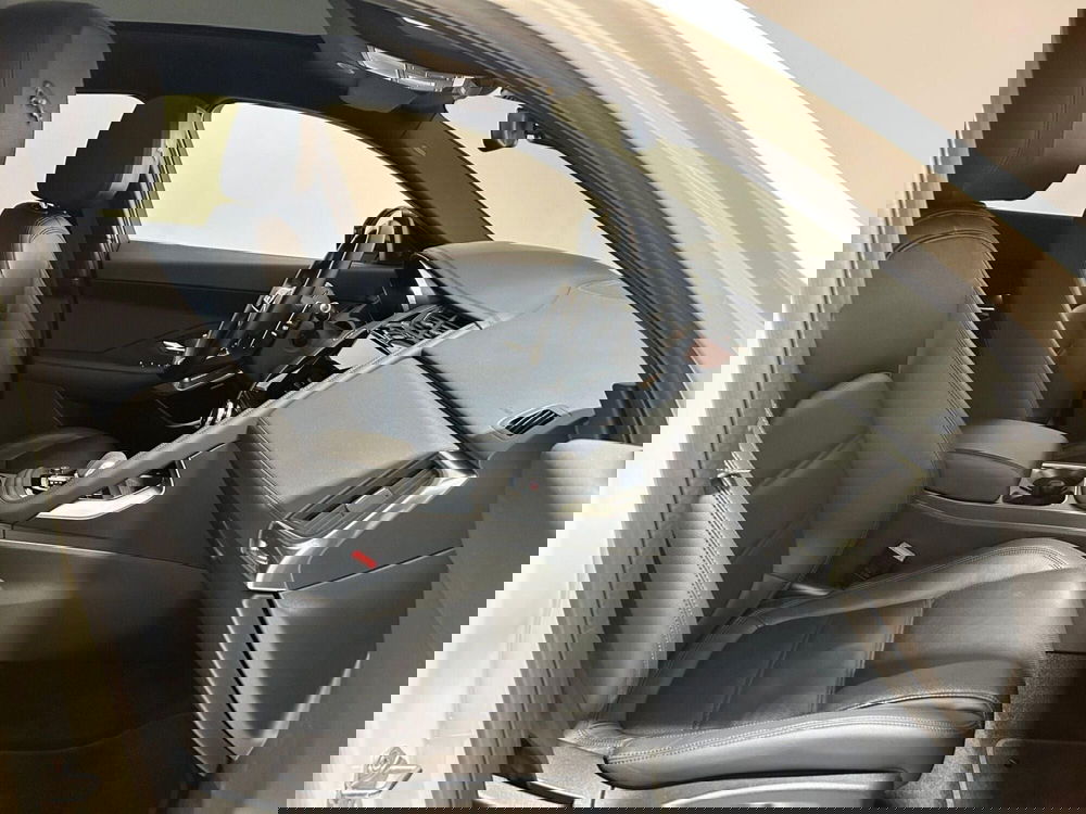 Jaguar E-Pace usata a Napoli (3)