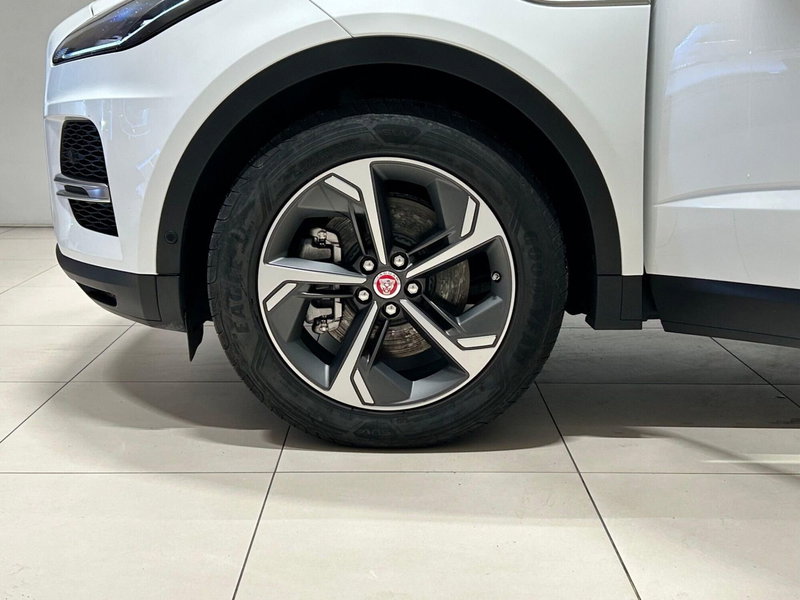 Jaguar E-Pace usata a Napoli (9)