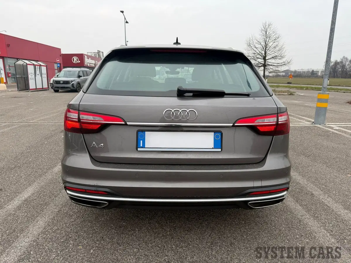 Audi A4 Avant usata a Varese (4)