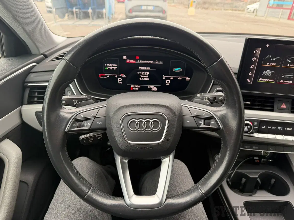 Audi A4 Avant usata a Varese (8)