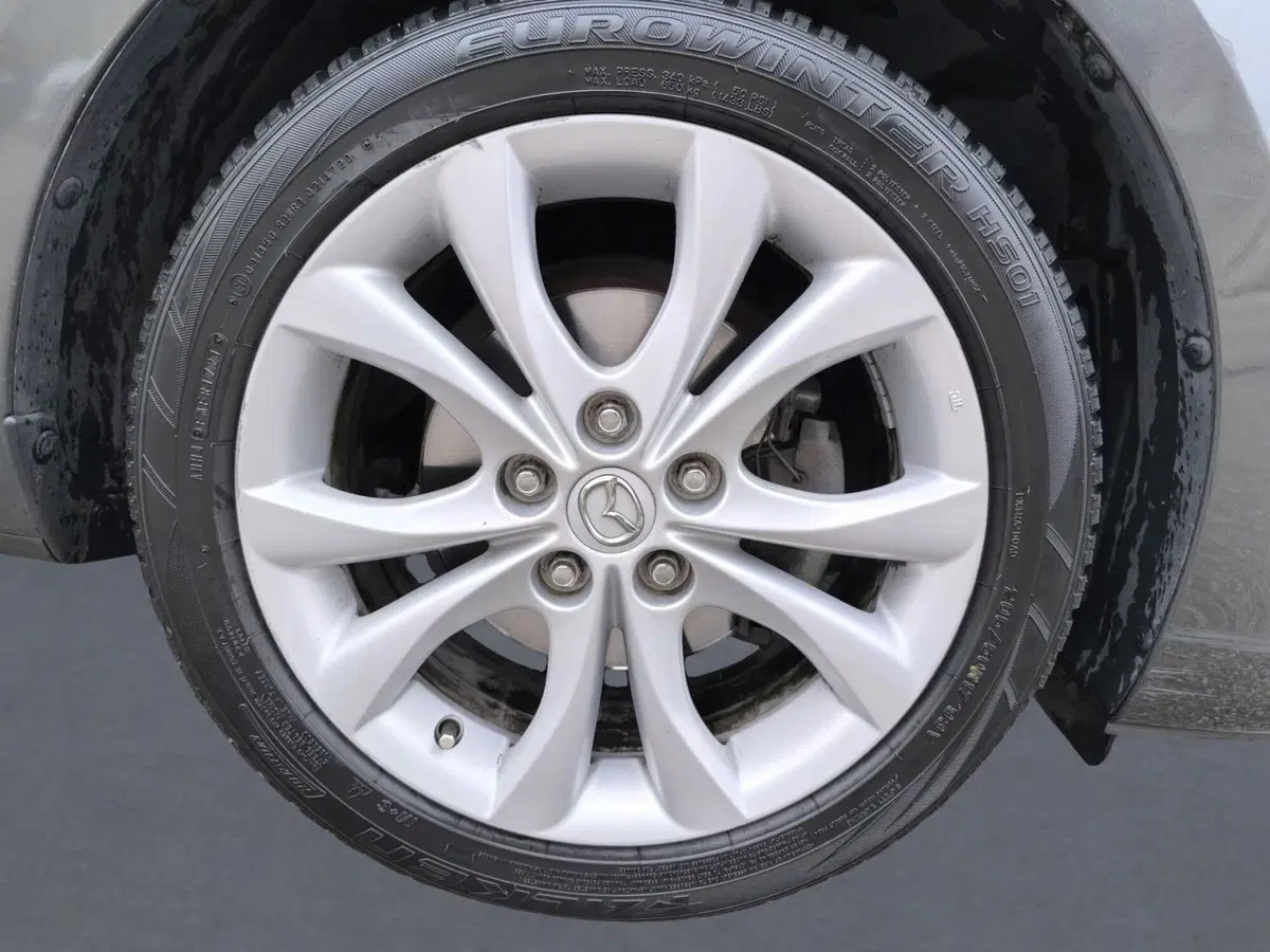 Mazda Mazda3 Hatchback usata a Udine (7)