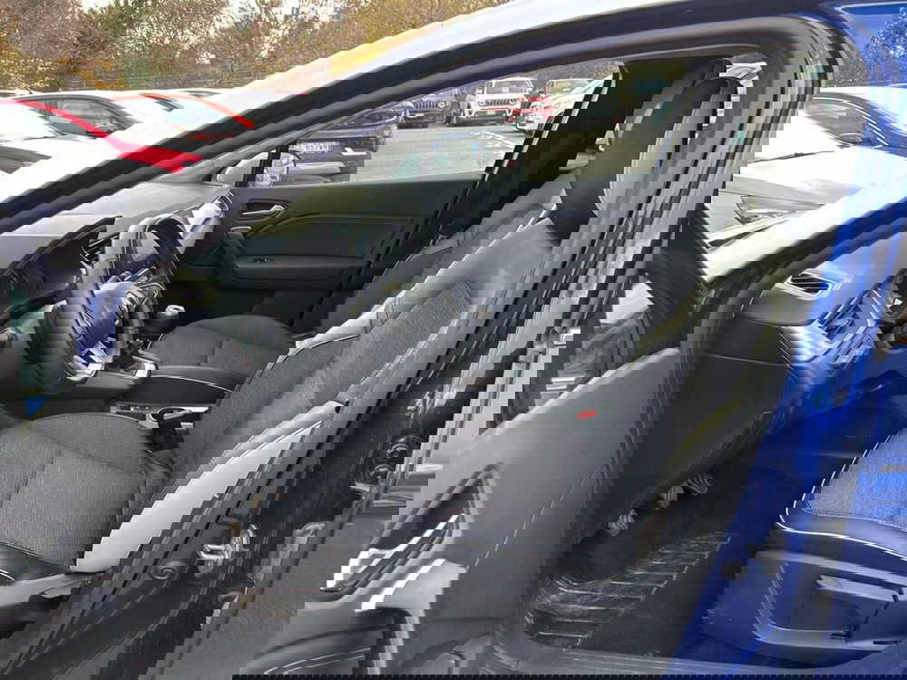 Renault Captur usata a Latina (13)