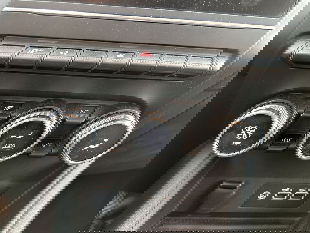 Renault Captur usata a Latina (18)