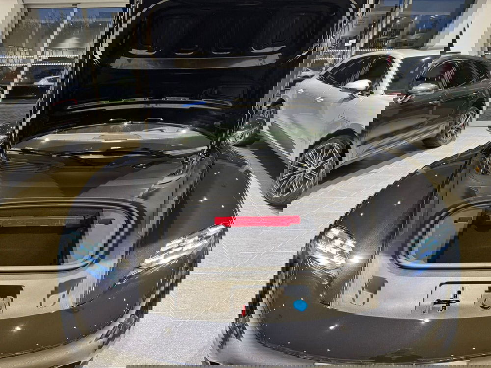 Porsche Taycan Cross Turismo usata a Firenze (15)