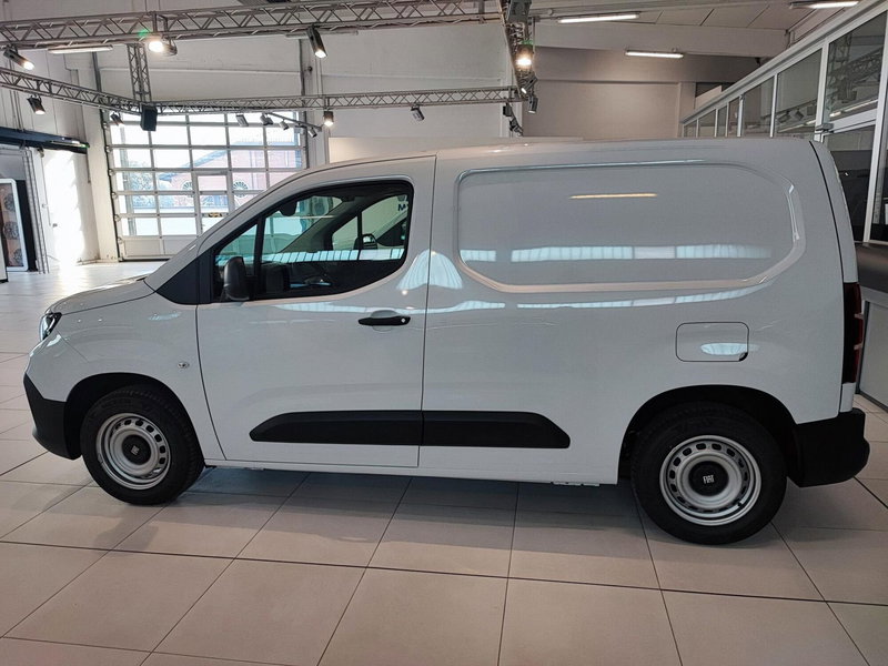 Fiat Doblò Furgone nuova a Milano (7)
