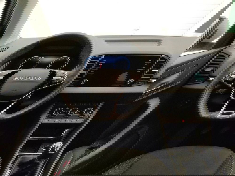 Skoda Karoq usata a Varese (12)