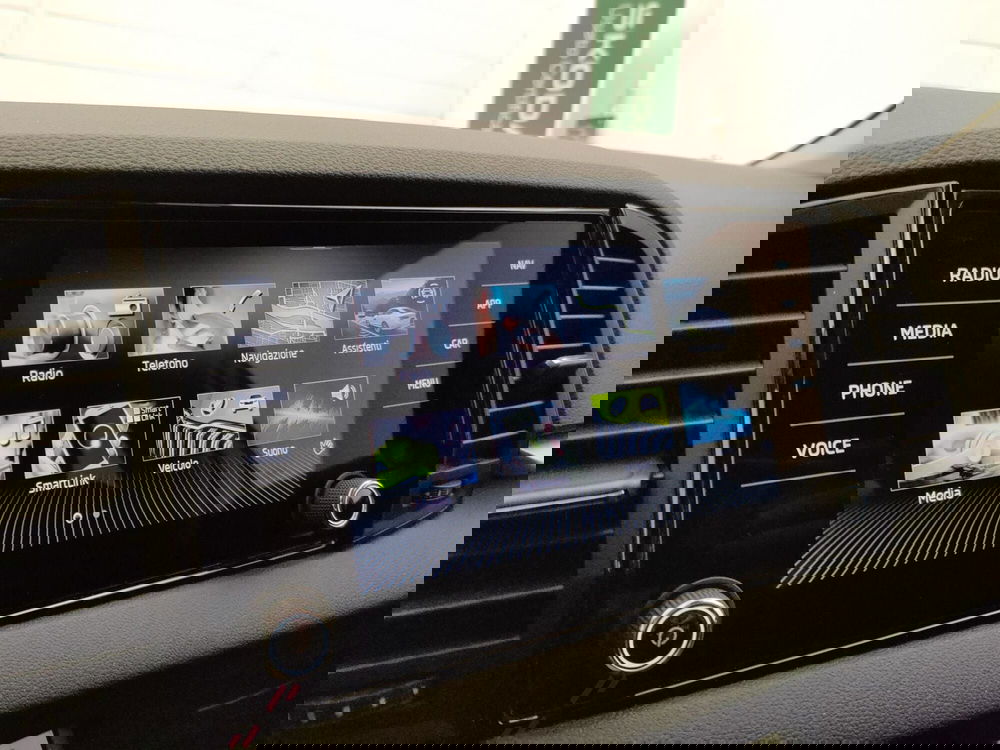 Skoda Karoq usata a Varese (16)