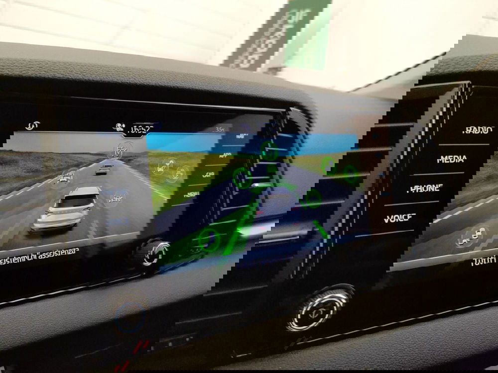 Skoda Karoq usata a Varese (17)