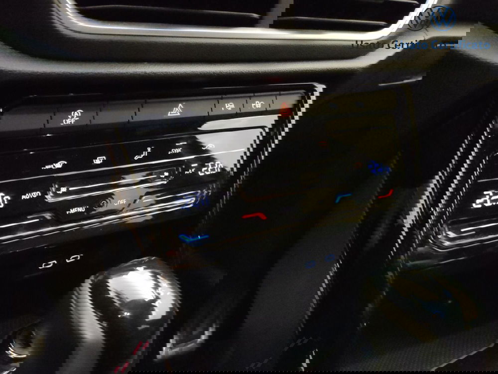 Volkswagen T-Roc usata a Varese (12)