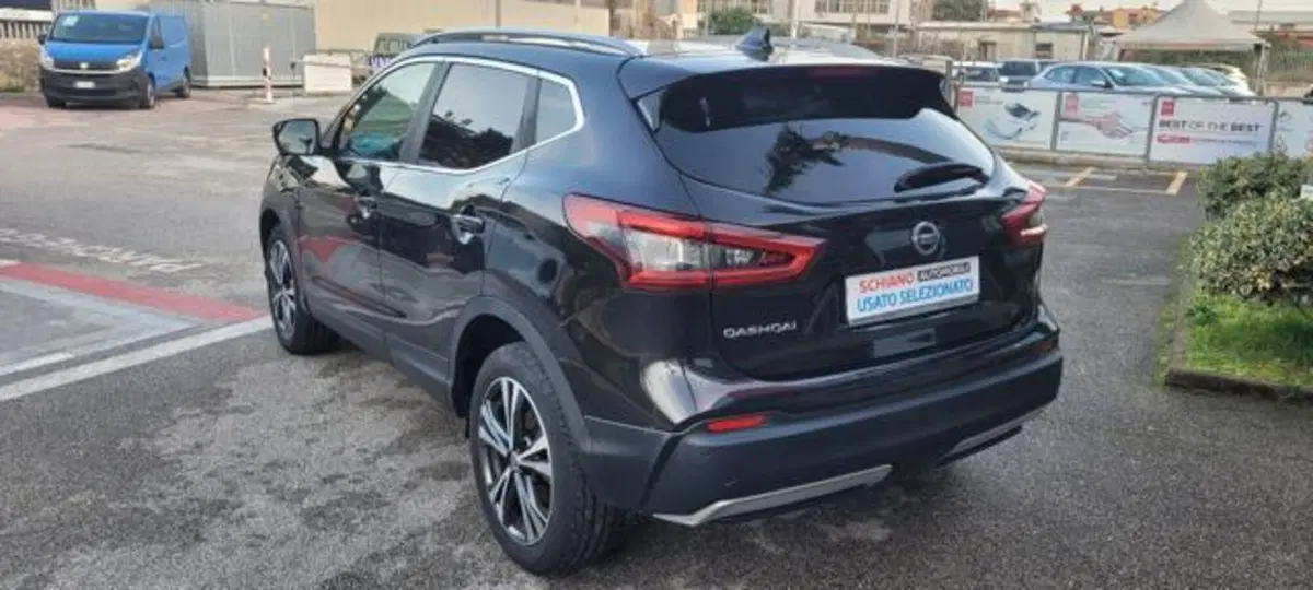 Nissan Qashqai usata a Napoli (3)