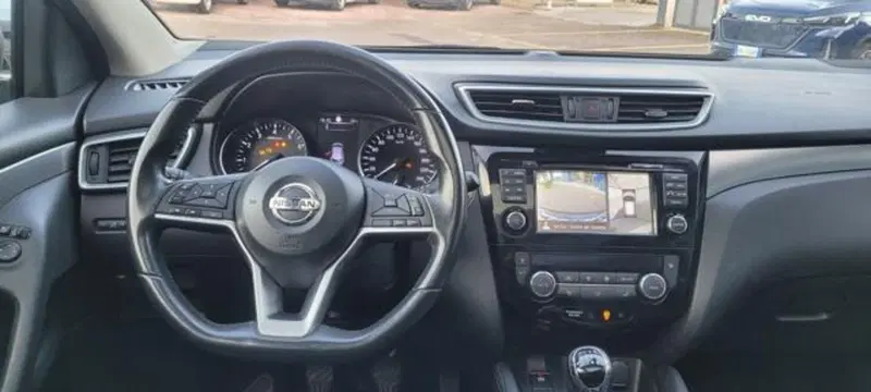Nissan Qashqai usata a Napoli (8)