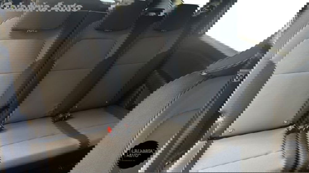 Dacia Jogger nuova a Reggio Calabria (13)