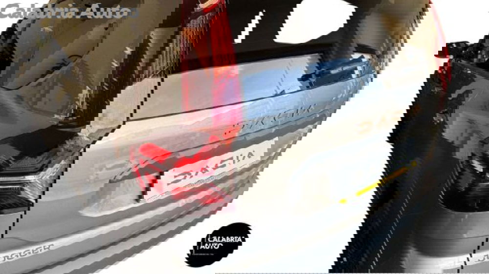 Dacia Jogger nuova a Reggio Calabria (19)