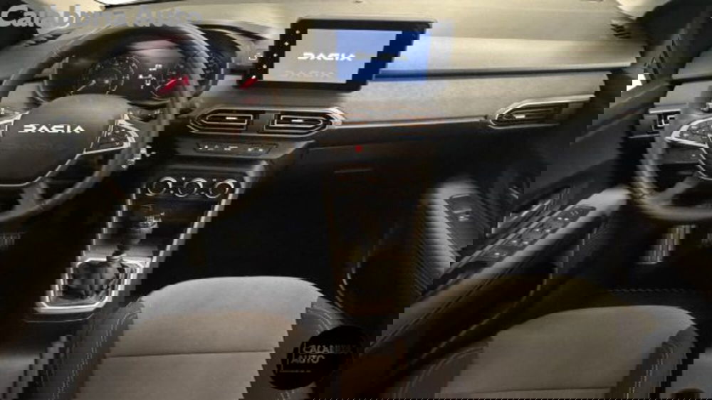 Dacia Jogger nuova a Reggio Calabria (7)