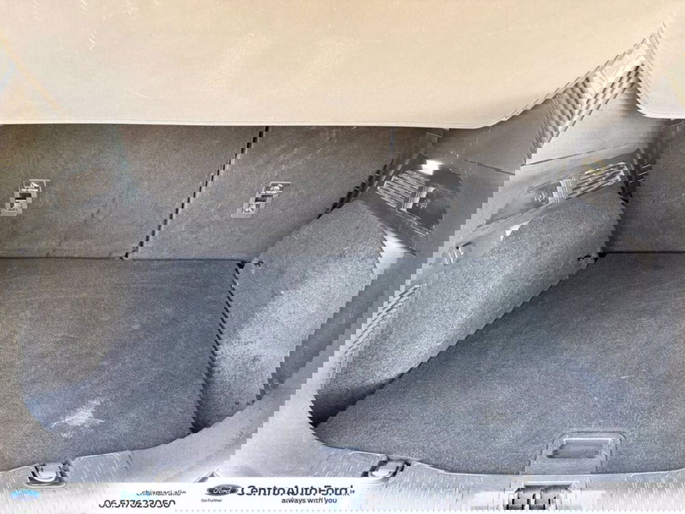 Ford Kuga usata a Roma (11)