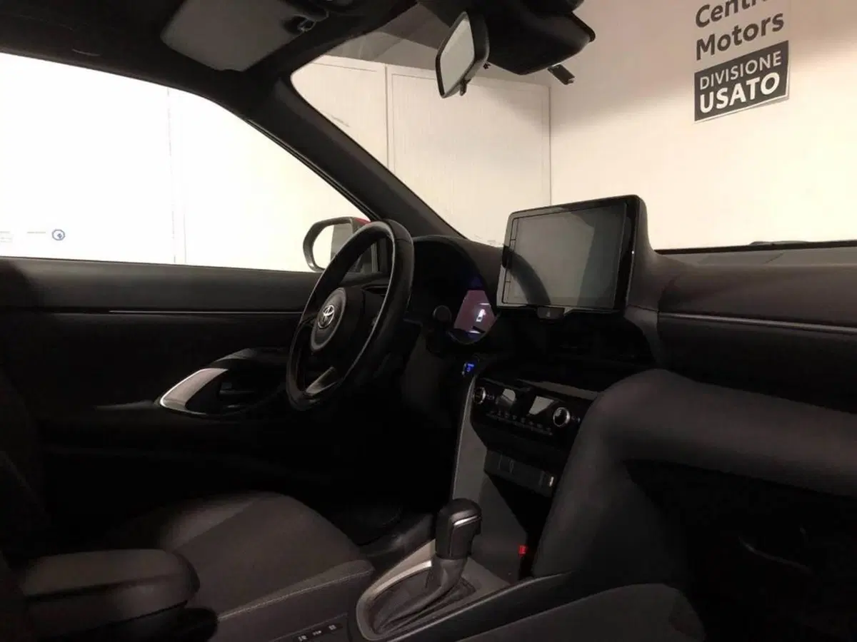 Toyota Yaris Cross usata a Torino (11)