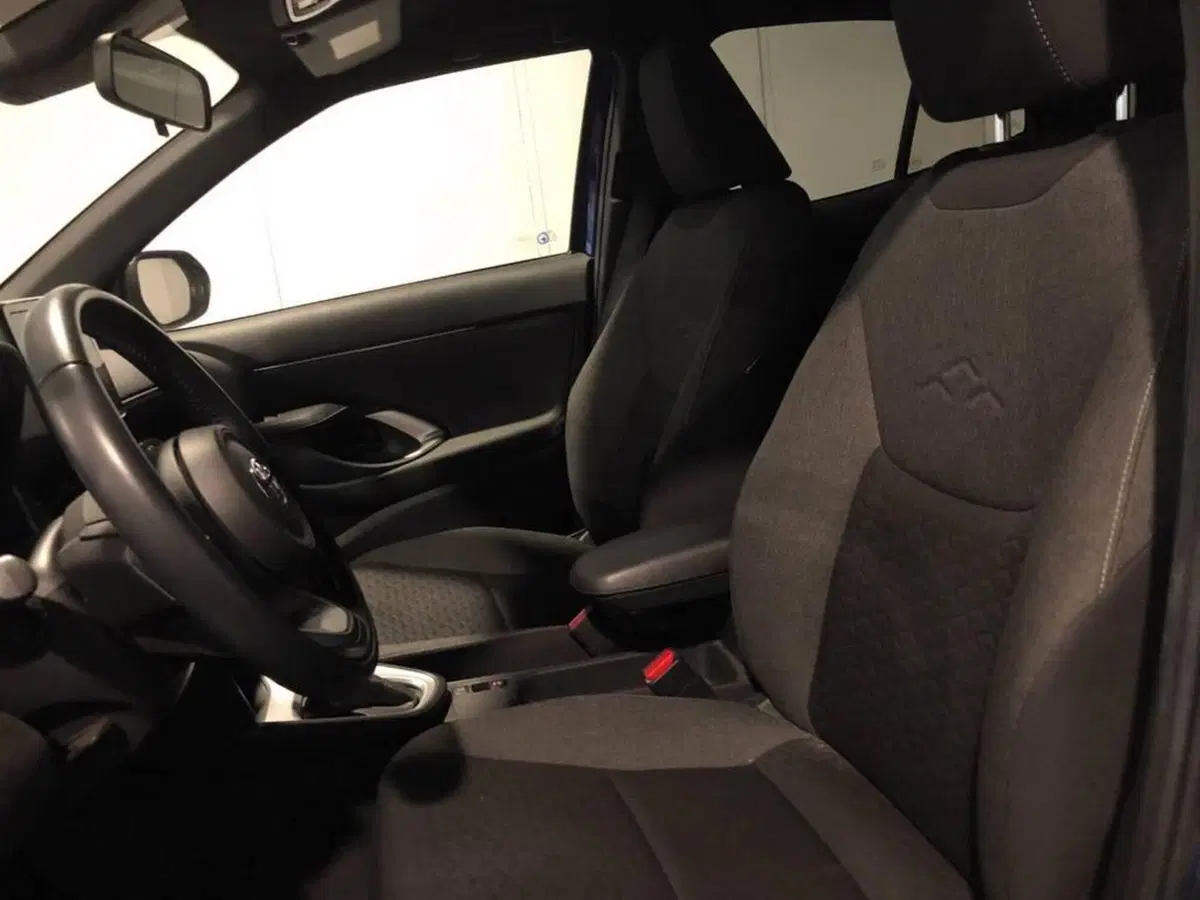 Toyota Yaris Cross usata a Torino (13)