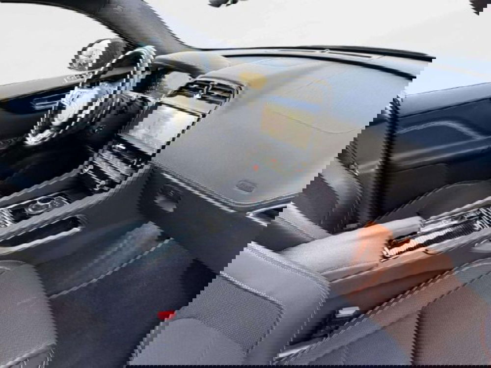 Jaguar F-Pace usata a Siena (4)