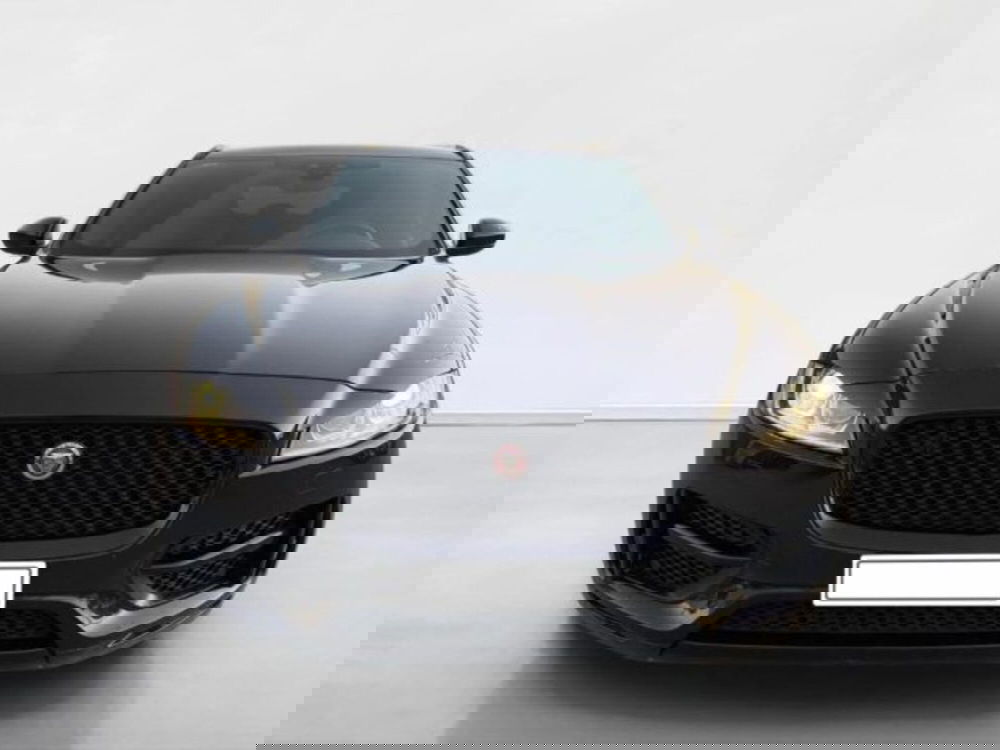 Jaguar F-Pace usata a Siena (9)