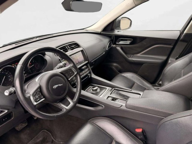 Jaguar F-Pace usata a Siena (11)