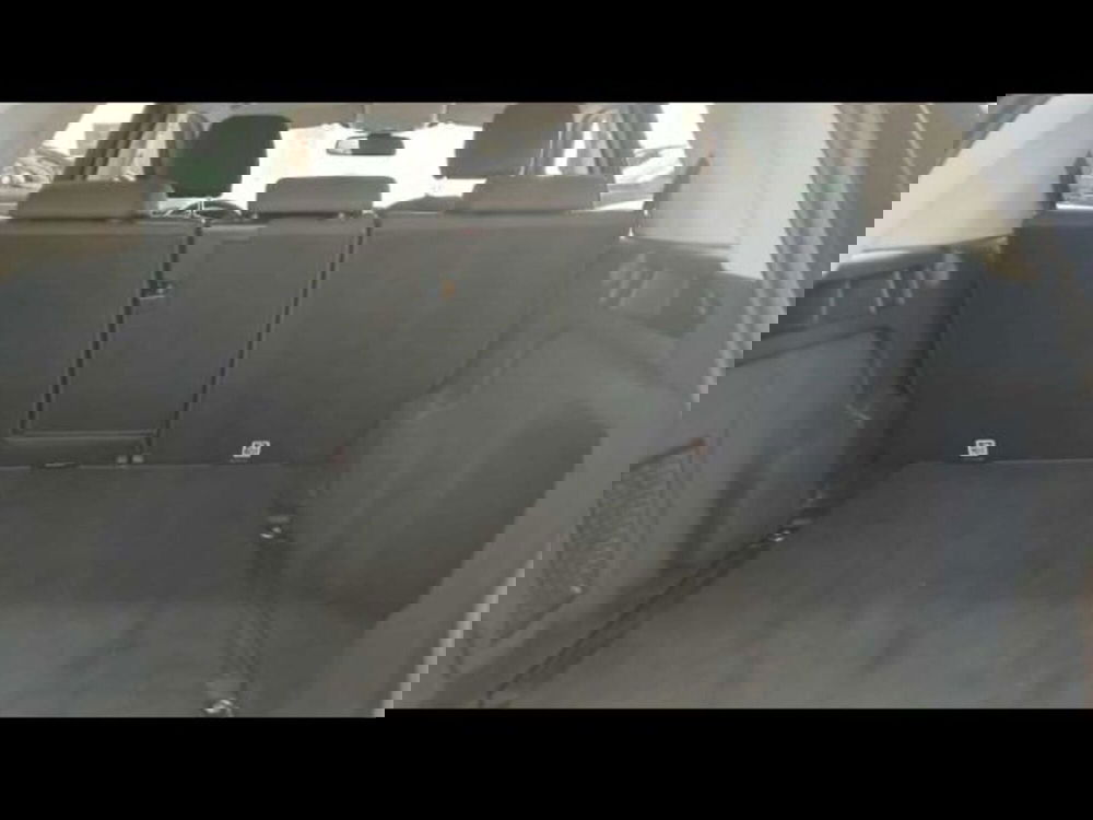 Land Rover Discovery Sport usata a Lecce (10)