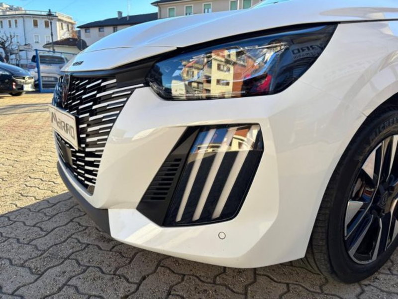 Peugeot 208 usata a Cuneo (2)