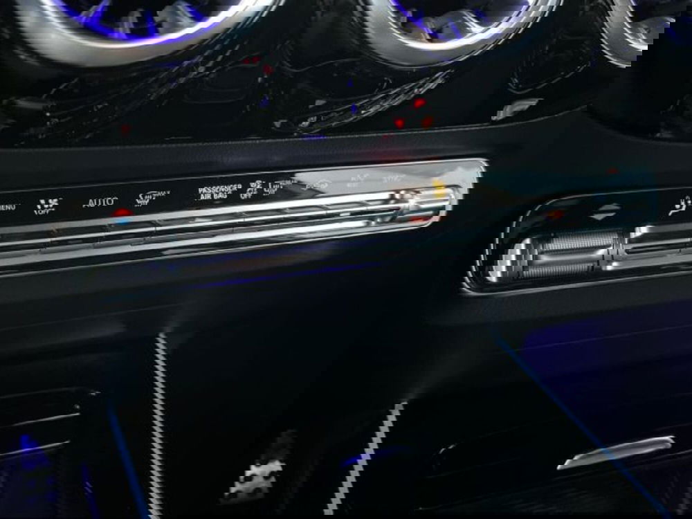 Mercedes-Benz GLA SUV nuova a Verona (12)