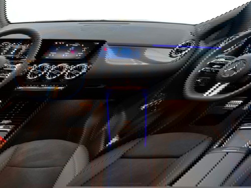 Mercedes-Benz GLA SUV nuova a Verona (8)